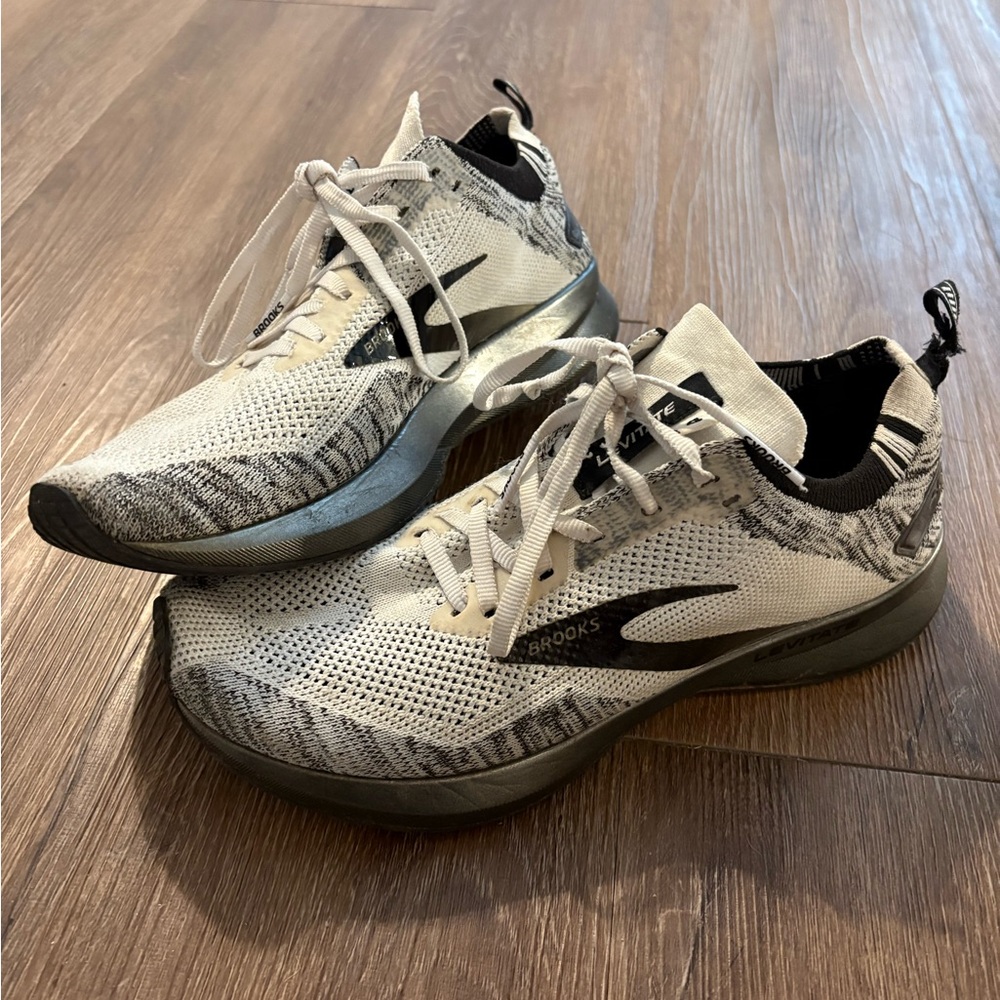 Brooks Women’s Black and White Running Shoes